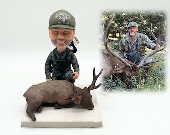 Personalized custom bobbleheads, custom hunting bobbleheads, gifts for husband, trapping bobbleheads, birthday gifts, anniversary gifts