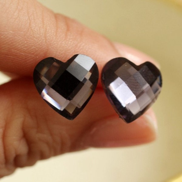 sparkly heart studs-dark gray