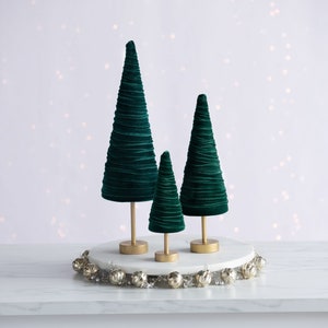 Emerald pedestal velvet trees set of 3, handmade mantel décor, luxurious green Christmas tablescape, wedding centerpiece, modern farmhouse