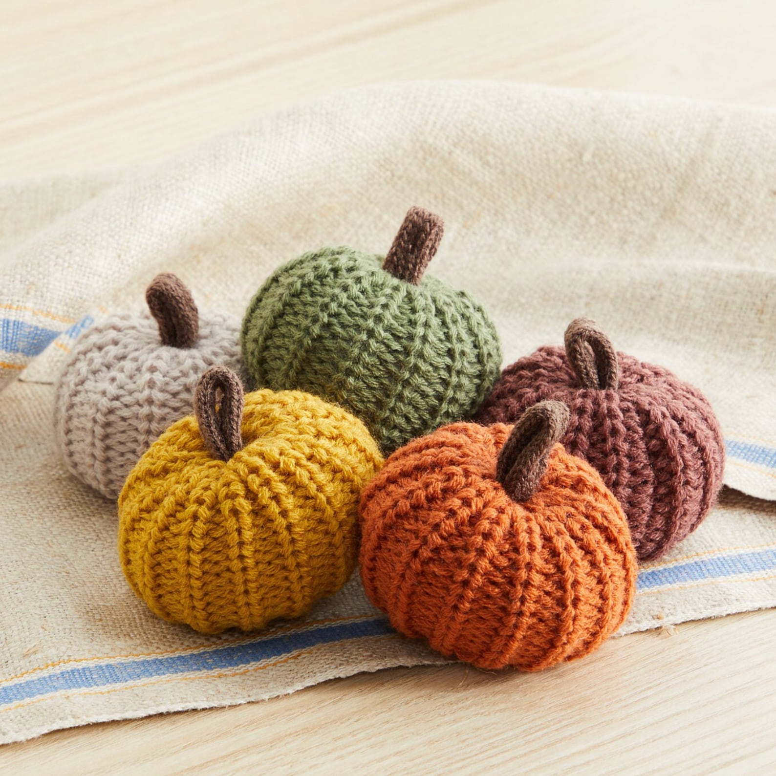 Knit Pumpkins Autumn Bowl Fillers