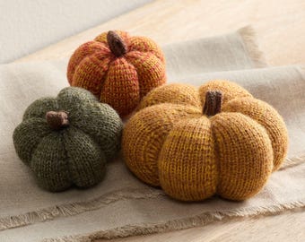 Set of 3 Cozy Knit Pumpkins, Warm Green Gold Fall Table top décor, Soft Autumn Home Accents, Thanksgiving table setting, Classic Pumpkins