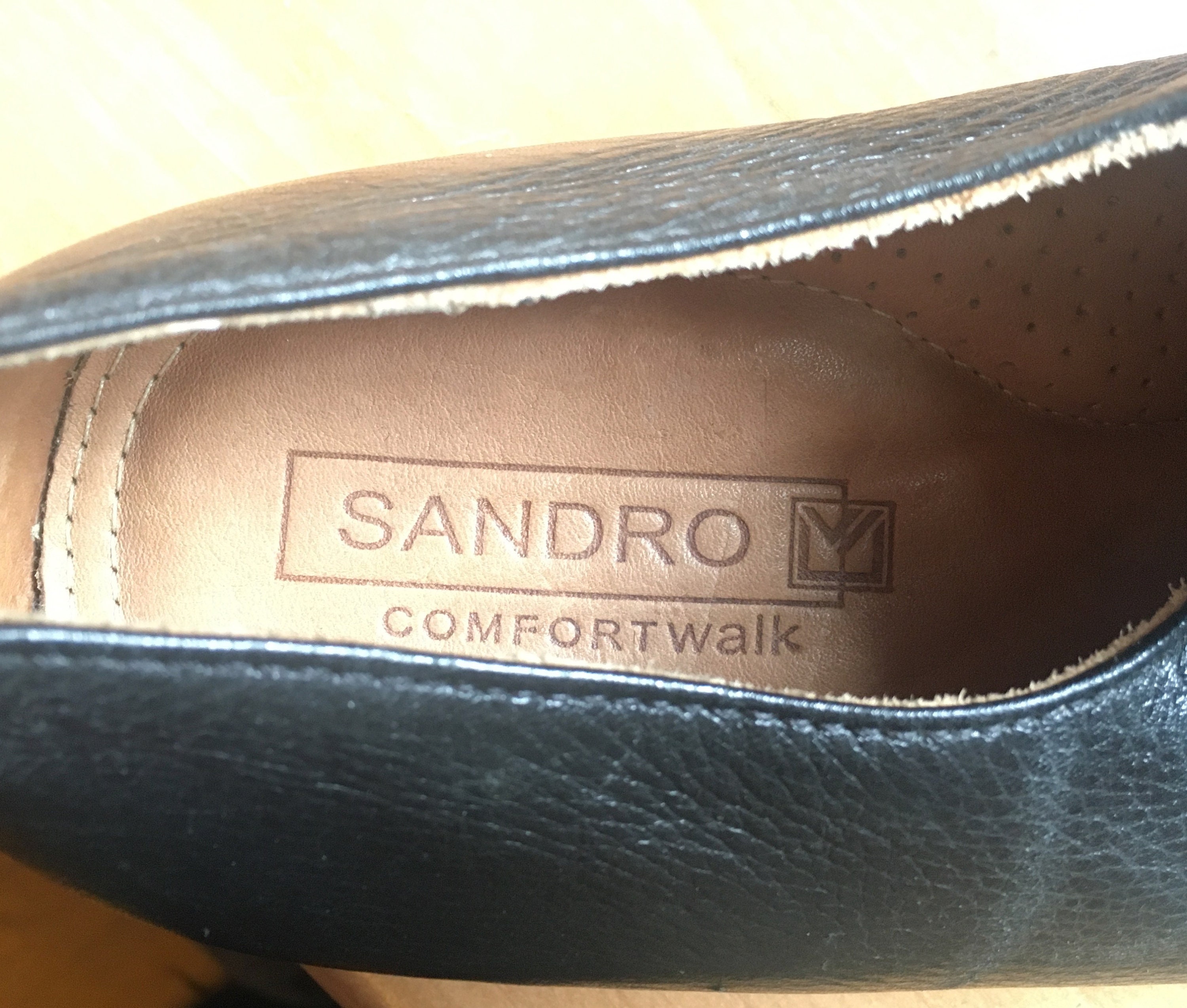 Sandro Black Leather Mens Size 12D comfort Walk Loafer Style