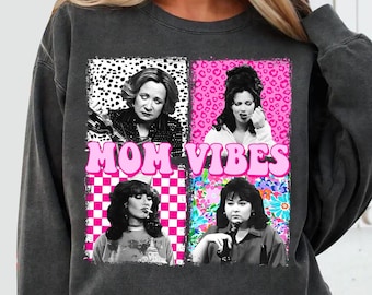 Retro Mom PNG Vintage Floral Design, 90s Mom Vibe Sublimation, Trendy Mothers Day Shirt