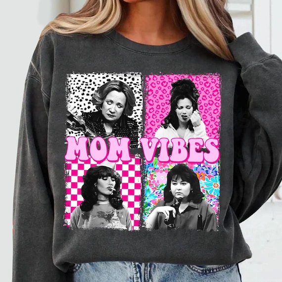 Retro Mom PNG Vintage Floral Design, 90s Mom Vibe Sublimation, Trendy Mothers Day Shirt