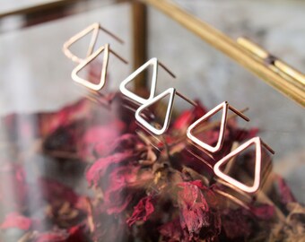 Triangle stud earrings yellow gold filled, hand forged, hammered finish, gift for him or her, gift below 35, Christmas gift