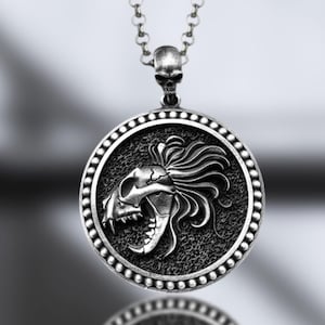 Memento Mori Leo Skull Zodiac Necklace – Sterling Silver Gothic Pendant with Horoscope Symbol – Memento Mori Astrology Jewelry for Lovers