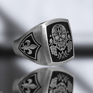 Calavera Silver Skull Signet Ring for Men - Men 925 Sterling Silver Skeleton Art Silver Ring - Customizable Halloween Skull Art Silver Ring