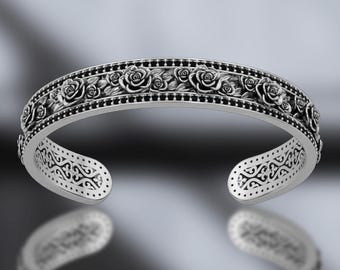 フローラルスターリングシルバーカフブレスレット：テクスチャード