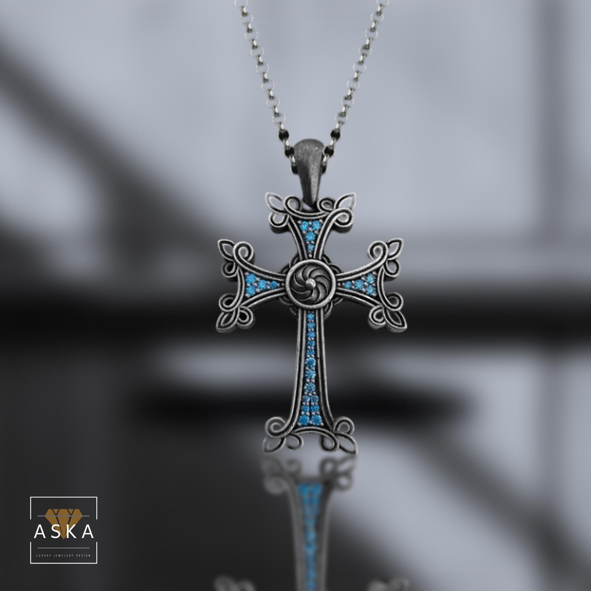 Collana Croce in Argento 925 con Turchese e Onice Nera | Gioielli