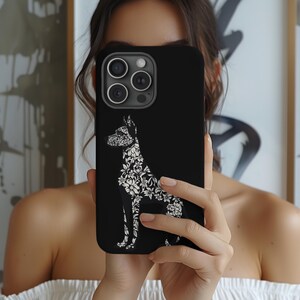 Deutsche Dogge Blumen Schwarzer Hund Tough Phone Case Hund Mama kabelloses Aufladen niedlich Stoßfest Iphone Samsung Google Pixel