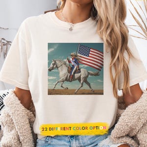 Koszulka Comfort Color Vintage Cowgirl, Koszulka Western Cowgirl, Koszulka Western Bachelorette, koszulka retro cowboy, koszulka cowgirl, gorąca laska