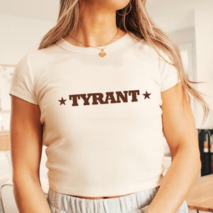 Vintage TYRANT Cowboy Concert Baby T-shirt, Western Crop Tee, Western Bachelorette T-shirt, retro kowbojska koszula, kowbojska koszula, koszula koncertowa