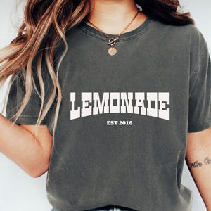 Comfort Colors® •LEMONADE• Est 2016 T-shirt cowboy, t-shirt western, t-shirt western bachelorette, chemise de cowboy rétro, chemise de cow-girl, fruit