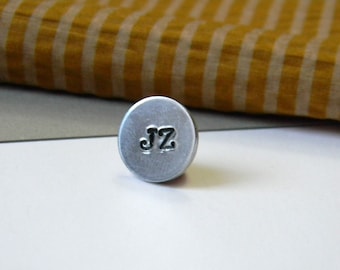 Initials lapel pin. Custom buttonhole pin. Monogram pin. Round initials brooch. Personalized lapel pin. Custom lapel pin. 12mm - 1/2 inch