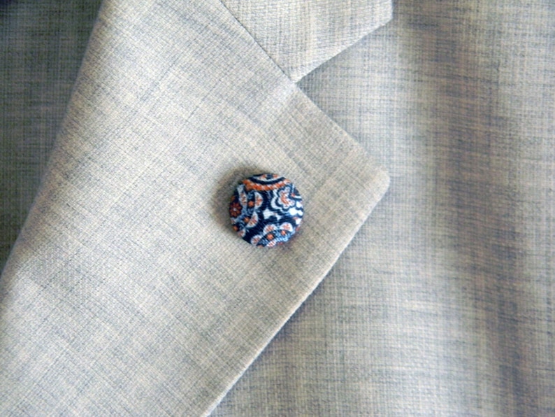 Lapel pin. Mens lapel button pin. Round boutonniere. Blue, red, green, yellow. Fabric buttonhole pin. Paisley, geometric, solid. image 6