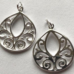 2-10 pcs / Filigree Tear Drop Filigree Teardrop Earring Findings Component Links Charm Pendant / Sterling Silver, 20x16.5 mm, Petite td16 f
