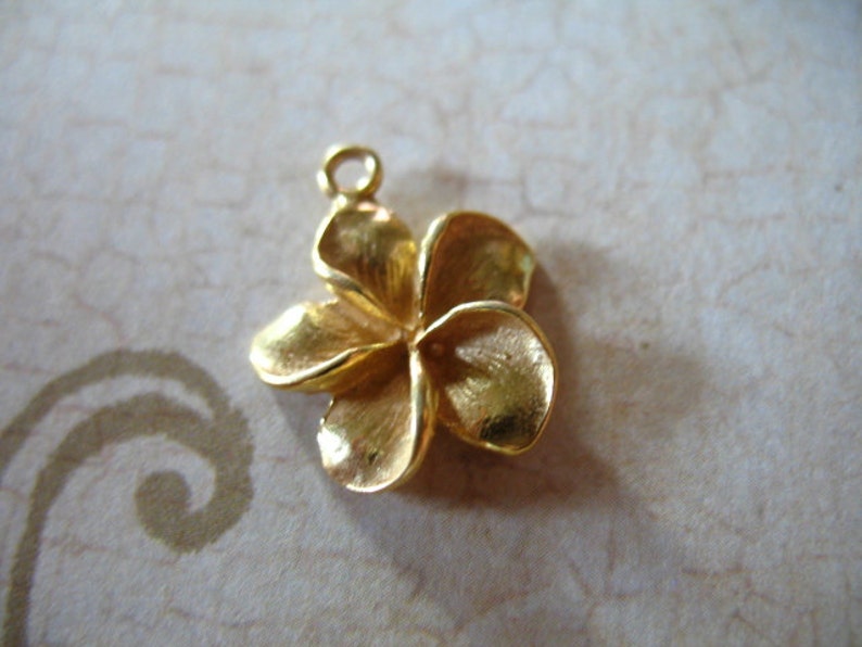 2 pcs, Rose Flower Charm Pendant, 24k Gold Vermeil, 12.5X9 mm, 3d artisan organic nature floral brides bridal wholesale findings image 4