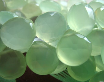 Green CHALCEDONY Briolettes, Heart, Blush Hydrangea Green / Luxe AAA, 2-20 pcs, 10.5-12 mm / Large, wholesale brides bridal 1012