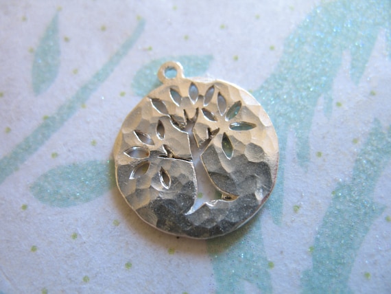 Hammered Sterling Silver Family Tree of Life Pendant Charm (15.5x14 mm)