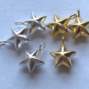 Puffy STAR Charm Pendant, PUFFY STAR Pendant / 24k Gold Vermeil or Sterling Silver, Puffed Star Cham Pendant, 11.5x9.5 mm, sc.11