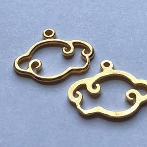 CLOUD Charm Pendant, 24k Gold Vermeil, 1 pc, 20.5x16.5 mm, Thick n Solid  raincloud artisan designer  nature organic art