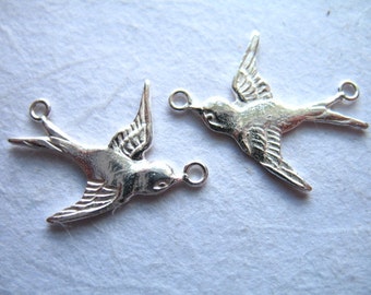 2 pcs / Sterling Silver SWALLOW Pendants Charms Link Connector, 19.5x15 mm, Right n Left Sparrow Bird / animal woodland nature artisan lbc