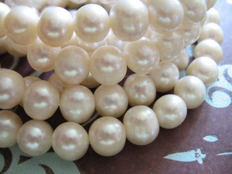 White Round FreshWater Pearls Luxe AA 8.5-10 mm wholesale June birthstone wedding brides bridal jewelry rw 810 Pearls Full Strand