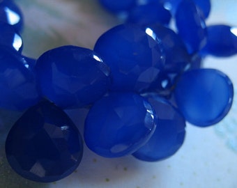 CHALCEDONY Heart Briolettes / 2-20 pcs, Luxe AAA, 10.5-12 mm / Dark Cobalt Blue, Faceted / brides bridal wedding september  1012 solo