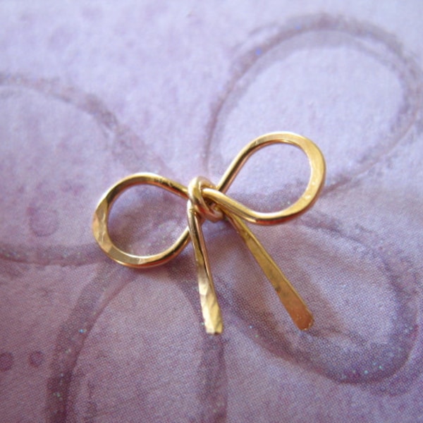 Handmade GOLD BOW Charm Pendant Ribbon Charm Pendant, 14k Gold Filled, PETITE, 12x11.5 mm, artisan bridal art only ygf solo