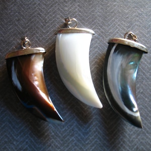Tusk Pendant Charm, 1 pc, Shell Mosaic Horn, Silver Cap, 34x14 mm, pick .. Gray WhIte Chocolate Brown, Tribal Boho Bohemian ap100.7 ap100.12