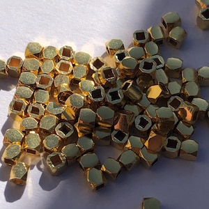 Cube Nugget Spacer Beads, SOLID Faceted Square, Bulk / 10-100 pcs, 2.0 mm, 24k Gold Vermeil or Sterling Silver / jewelry making vsb2 solo