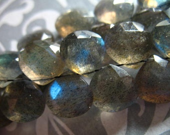 LABRADORITE Briolettes Heart, Luxe AAA, 2 to 10 pcs, 7-9 mm, Faceted Silver Grey Gray, blue flashes brides bridal weddings