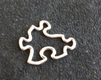 Colgante con forma de pieza de rompecabezas de plata esterlina (25 x 20 mm)