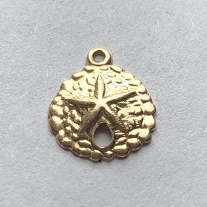5-25 pcs, SAND DOLLAR Charm Pendant, 14k Gold Filled Sand dollar Sanddollar, 9 mm, beach weddings sea life ocean animals