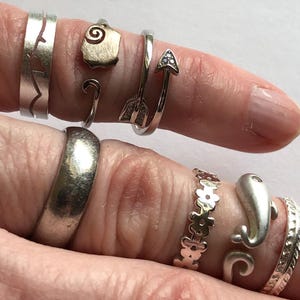 Adjustable Stack Ring - Knuckle Ring - Midi Rings / Sterling Silver - gift under 25, sea lovers, animal, sr16 solo