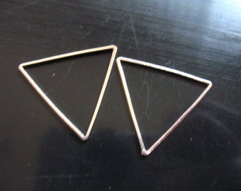 25 mm TRIANGLE Link Pendant Charm, 1 inch / 10-50 pcs / Silver or Gold Plated Brass Links / geometric geo modern minimal designer to