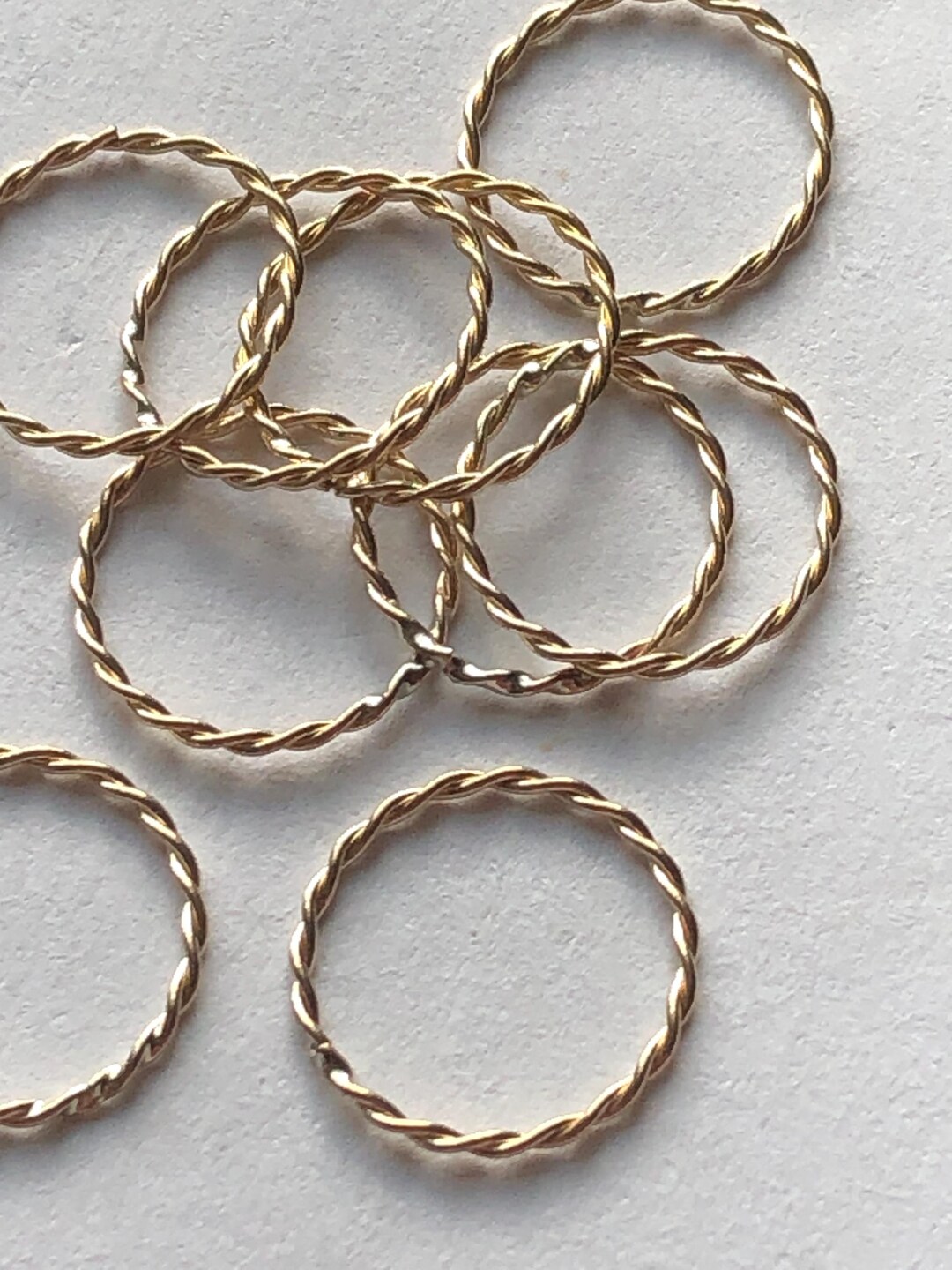 14k Gold Filled Twisted Jump Rings - 11.5mm, 20 Gauge - Etsy
