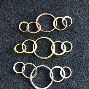 Linked CIRCLES Pendant Charm Link Connectors / Five links, Sterling, Gold, or Rose Vermeil art tc solo.