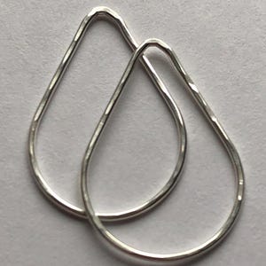 1-10 pcs / Simple Teardrop Link Tear Drop Link Pendant Charm Connectors, Sterling Silver or Gold Fill, Medium, 30x20 mm / td19 solo  f s