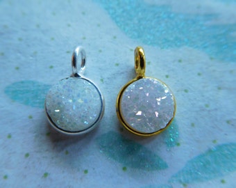 Druzy Pendant Charm, 8 mm,  WHITE, Sterling Silver or 24k Gold Bezel Set / 1-30 pieces bulk discount, ap31.2 dr solo gcp8 gc ll