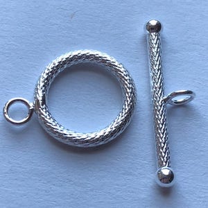 Textured Sterling Silver Toggle Clasp Set (18.5x14 mm)