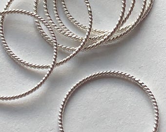 Vridna hoppringar i sterlingsilver, 20 mm, 18 Gauge