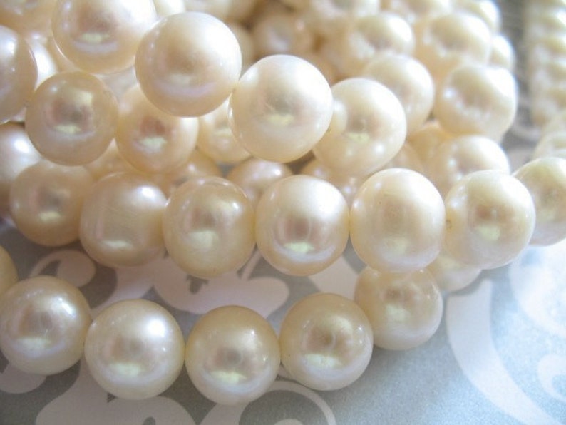 White Round FreshWater Pearls Luxe AA 8.5-10 mm wholesale June birthstone wedding brides bridal jewelry rw 810 Pearls Full Strand