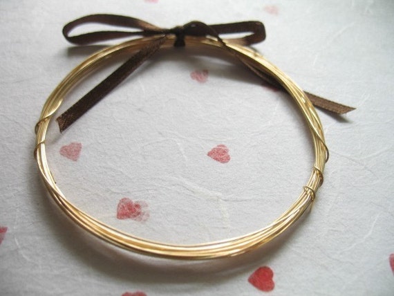 14k Gold Filled Wire round.. 24 g gauge ga Bulk dead soft and half hard sale WGF24.. Shop Sale..10 feet wholesale.
