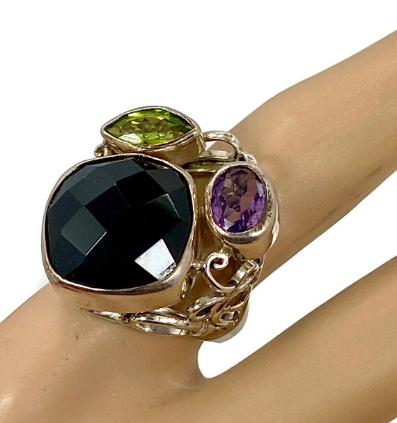 Amethyst and onyx ring deals