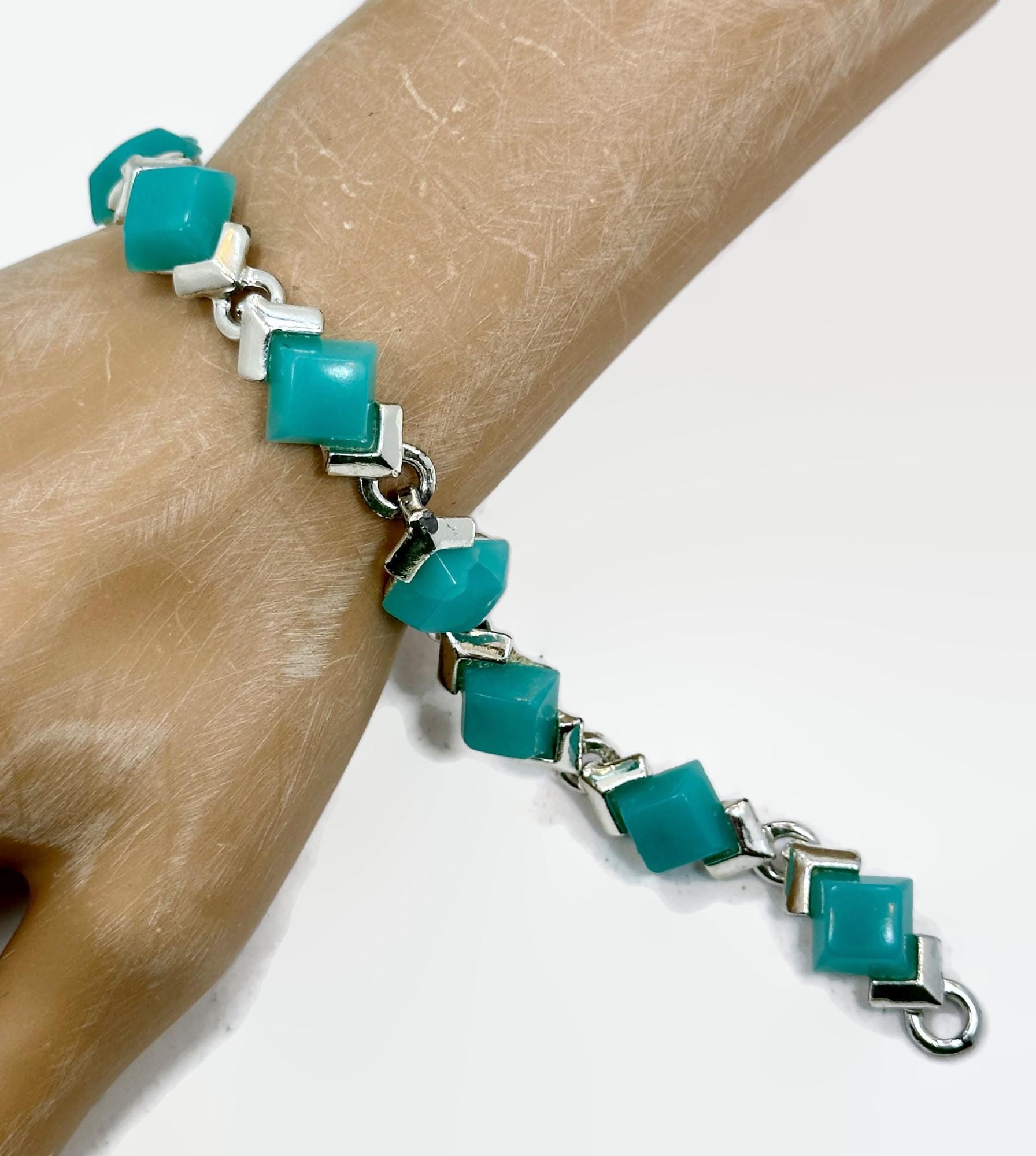 Vintage Bracelet, Thermoset, Silver Tone, Turquoise Blue Vintage Bracelet, Thermoset, Silver Tone, Turquoise Blue