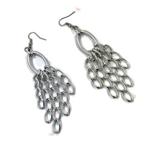 Chain Earrings, Silver Tone, Vintage Earrings, Lightweight, 4 1/2&quot; Long, Pierced Dangle