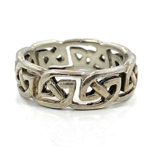 Celtic Knot Ring, Sterling Silver, Celtic Band, Vintage Ring, Irish Jewelry, Size 5, Irish Wedding Band