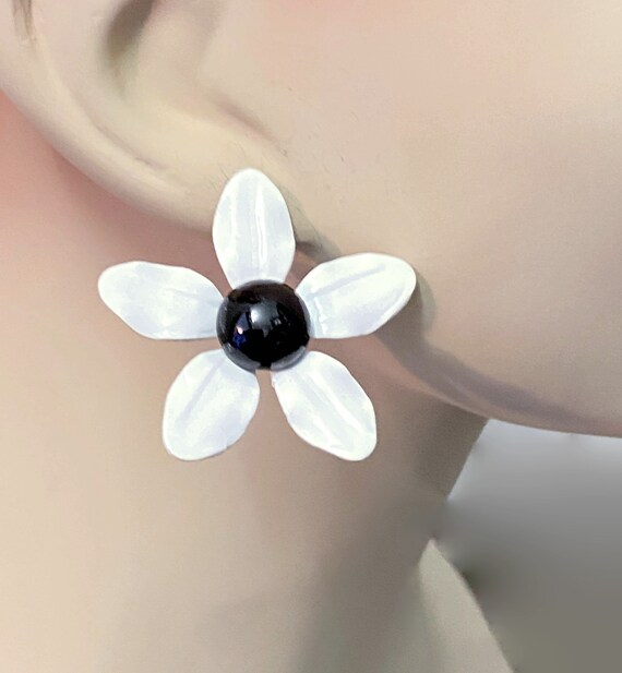 Boucle D'Oreille Vintage Années 70 - Orpheline, Multicolore, Pleine De Charme, Occasion