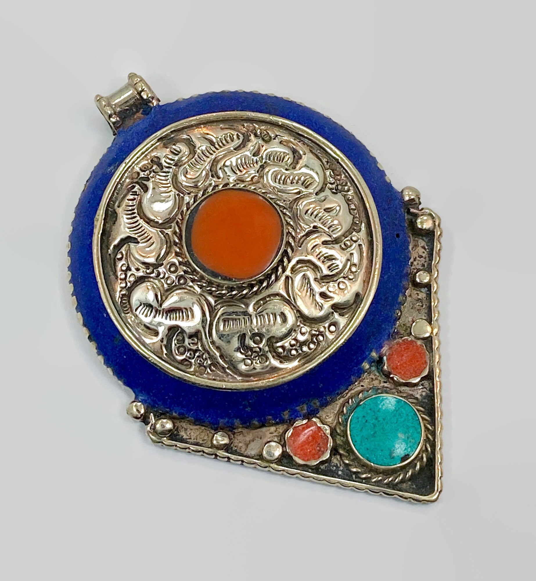 Pendentif Vintage Or Plaqué Avec Turquoise Et Corail Véritable - Style Victorien - Neuf Avec étiquette